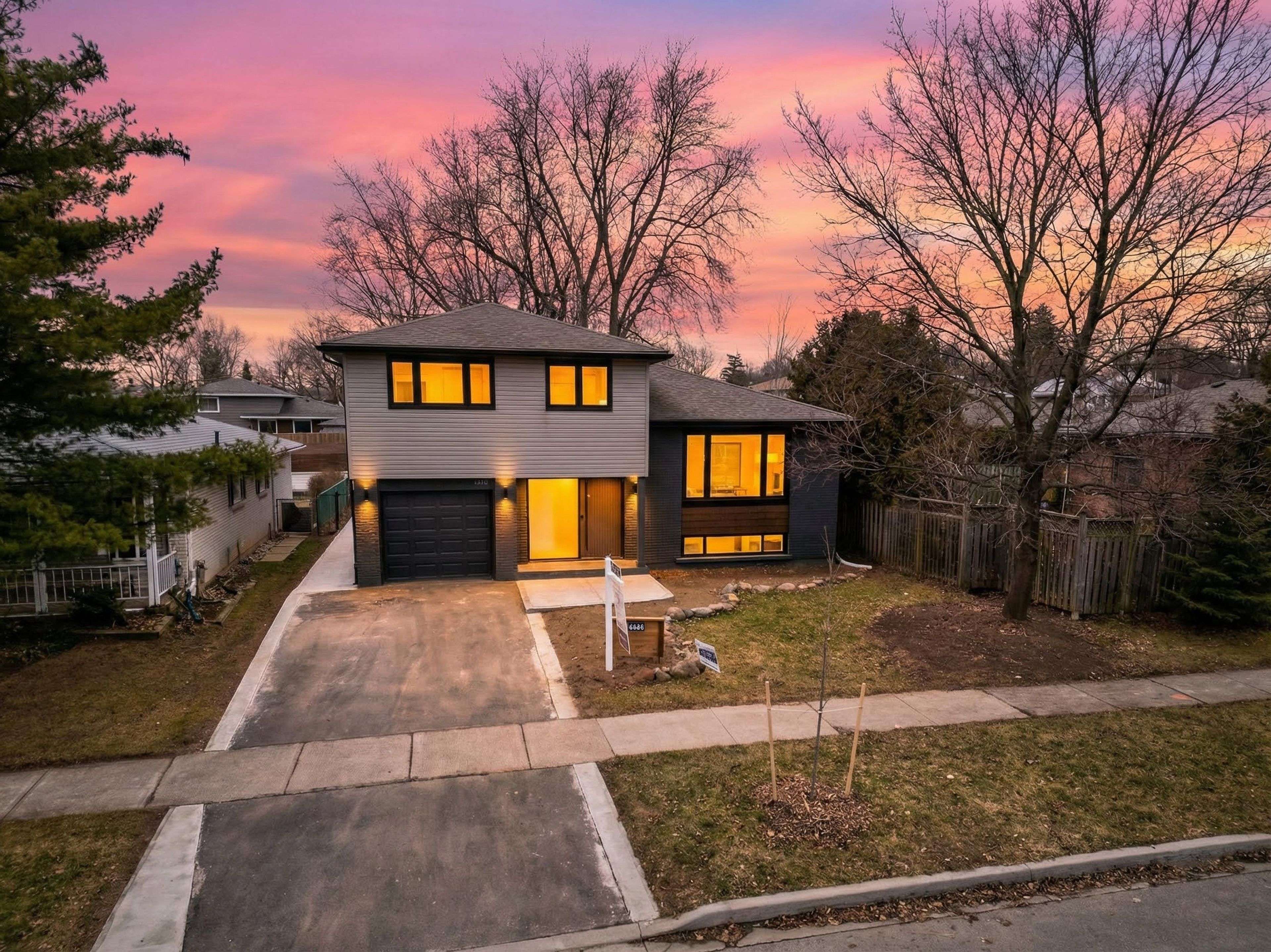 Burlington, ON L7L 3X9,5375 Riverside DR