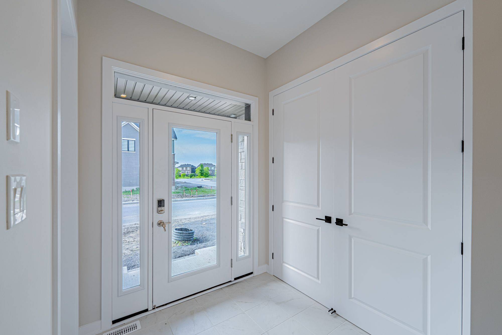 Barrhaven, ON K2J 7M7,521 ELATION HTS