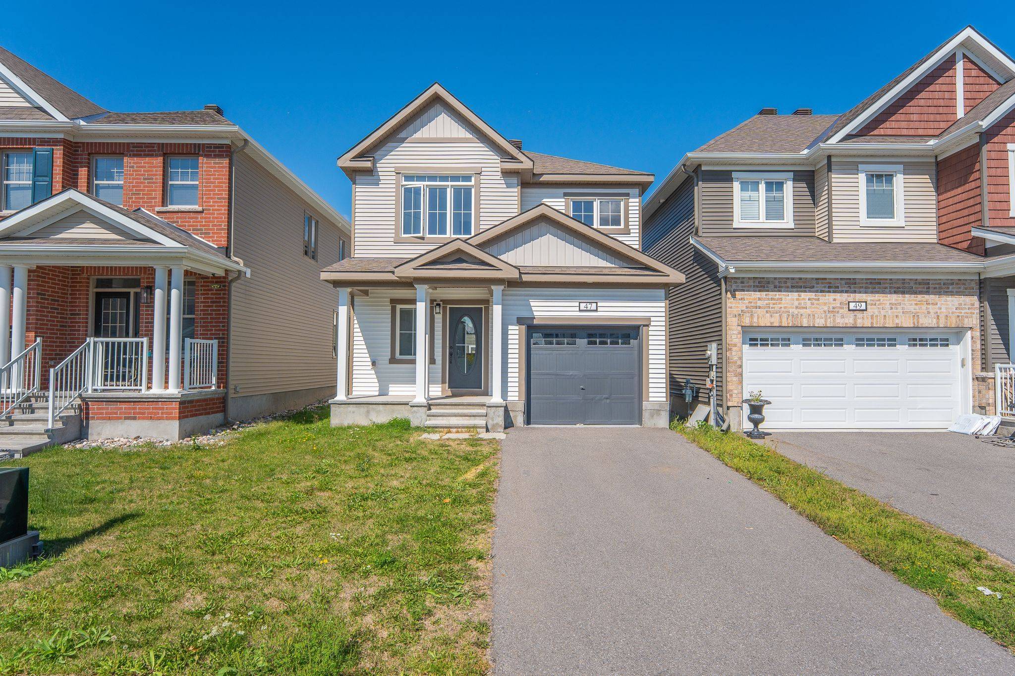 Orleans - Cumberland And Area, ON K4A 5H9,47 Mudminnow CRES