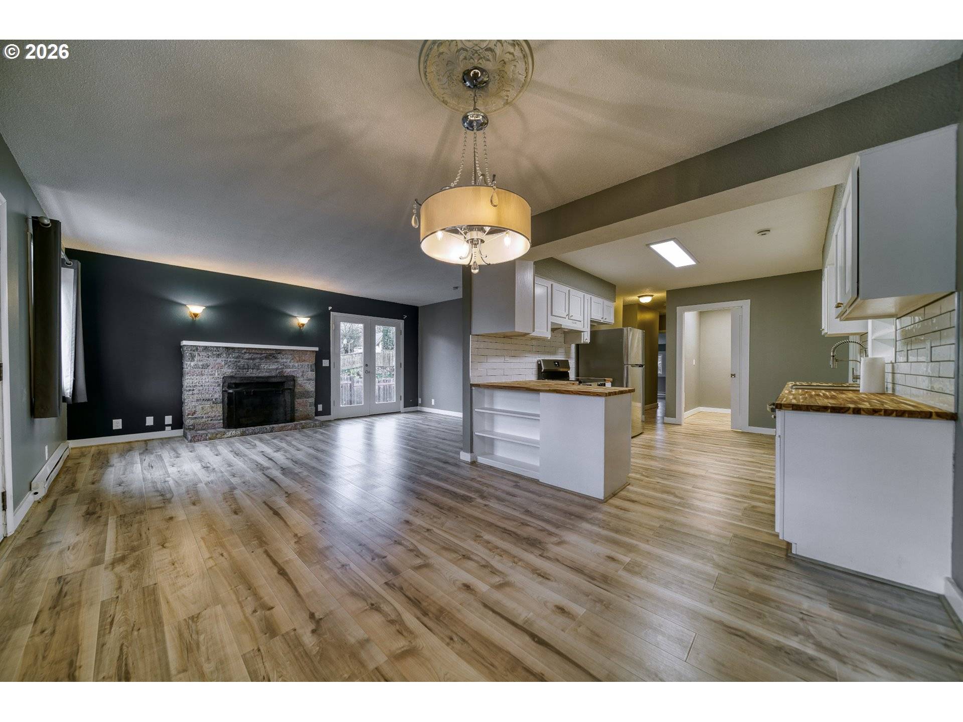 St Helens, OR 97051,224 N 3RD ST