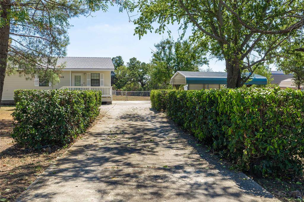 Bangs, TX 76823,401 E Goodwin Street