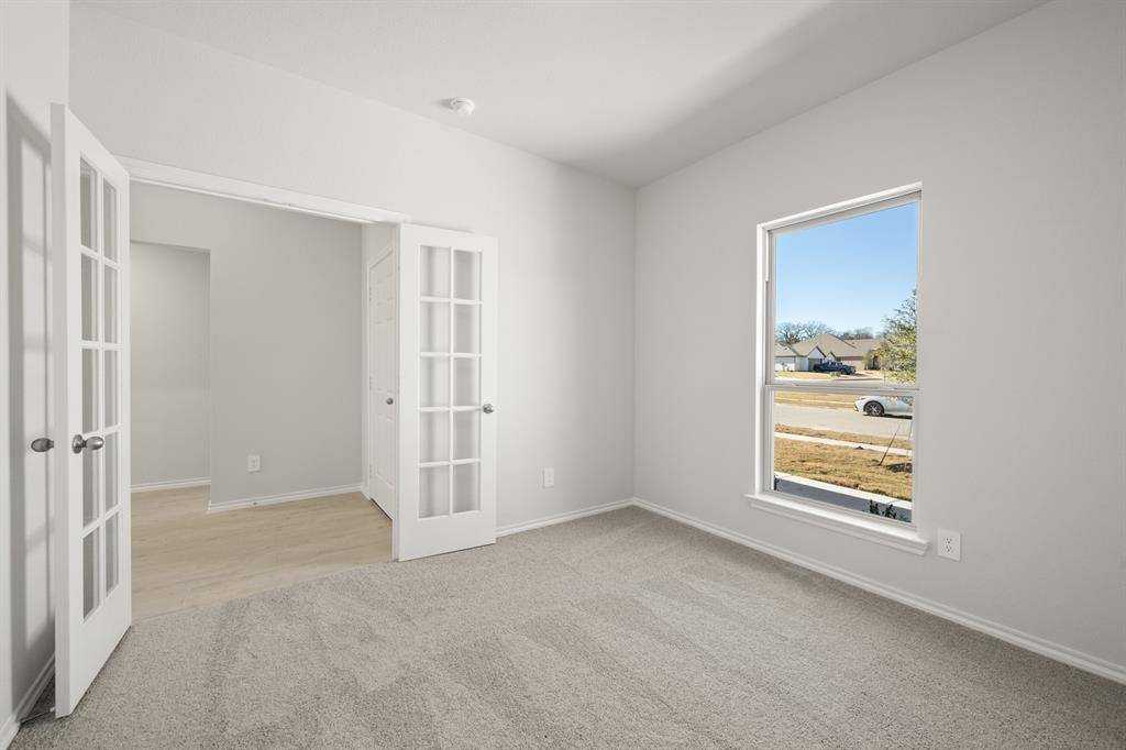 Azle, TX 76020,500 Pebble Circle