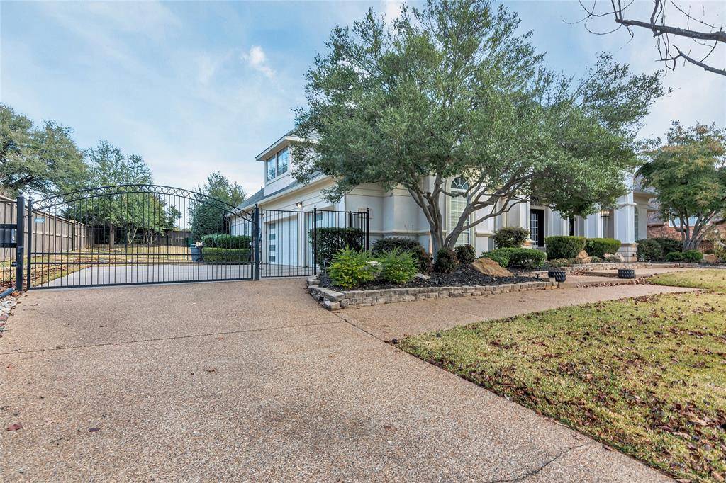 Southlake, TX 76092,608 Logans Lane