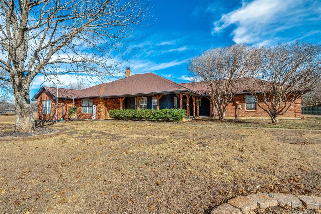 Waxahachie, TX 75165,208 Catawba Road