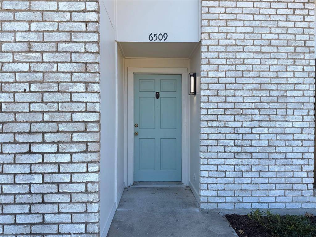 Garland, TX 75043,6509 Alta Oaks Drive