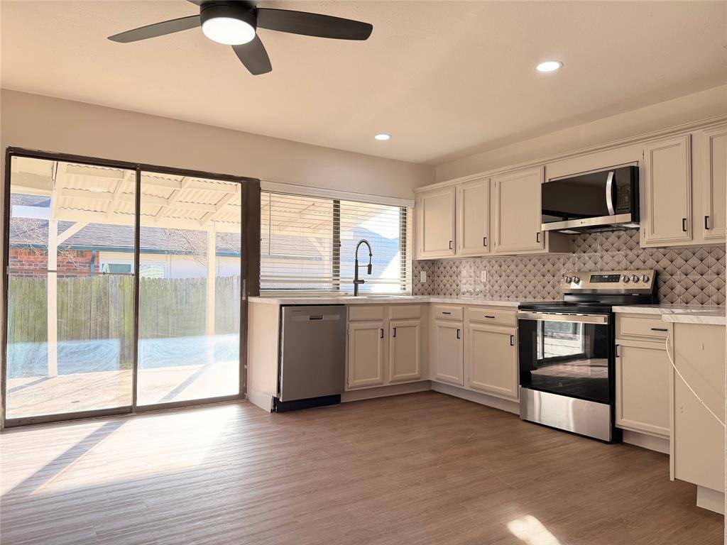 Garland, TX 75043,6509 Alta Oaks Drive