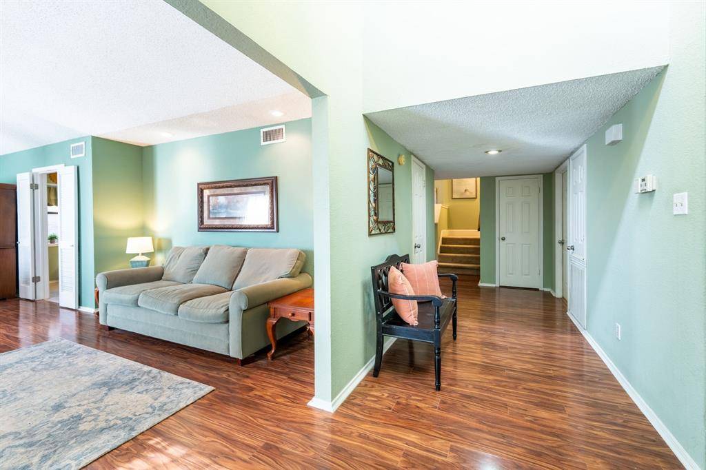 Carrollton, TX 75007,1611 Mission Ridge Trail