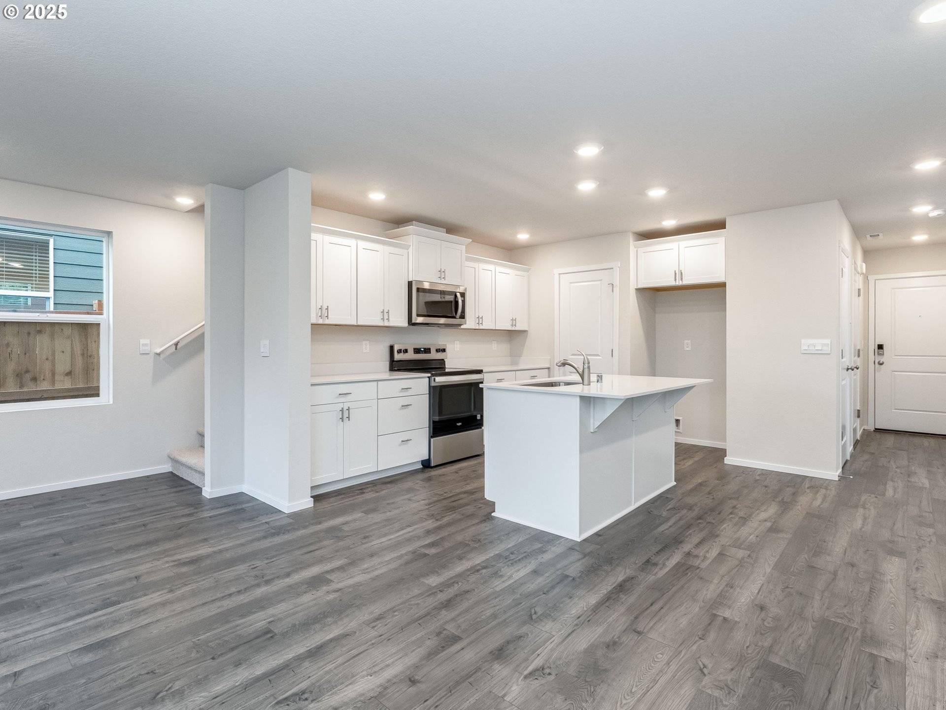 Vancouver, WA 98684,1616 NE 122nd CT