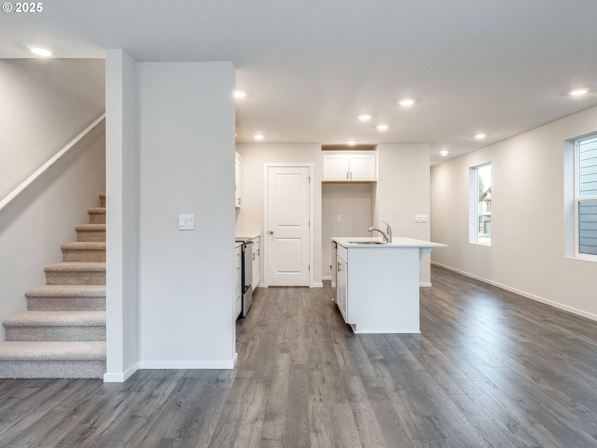 Vancouver, WA 98684,1616 NE 122nd CT