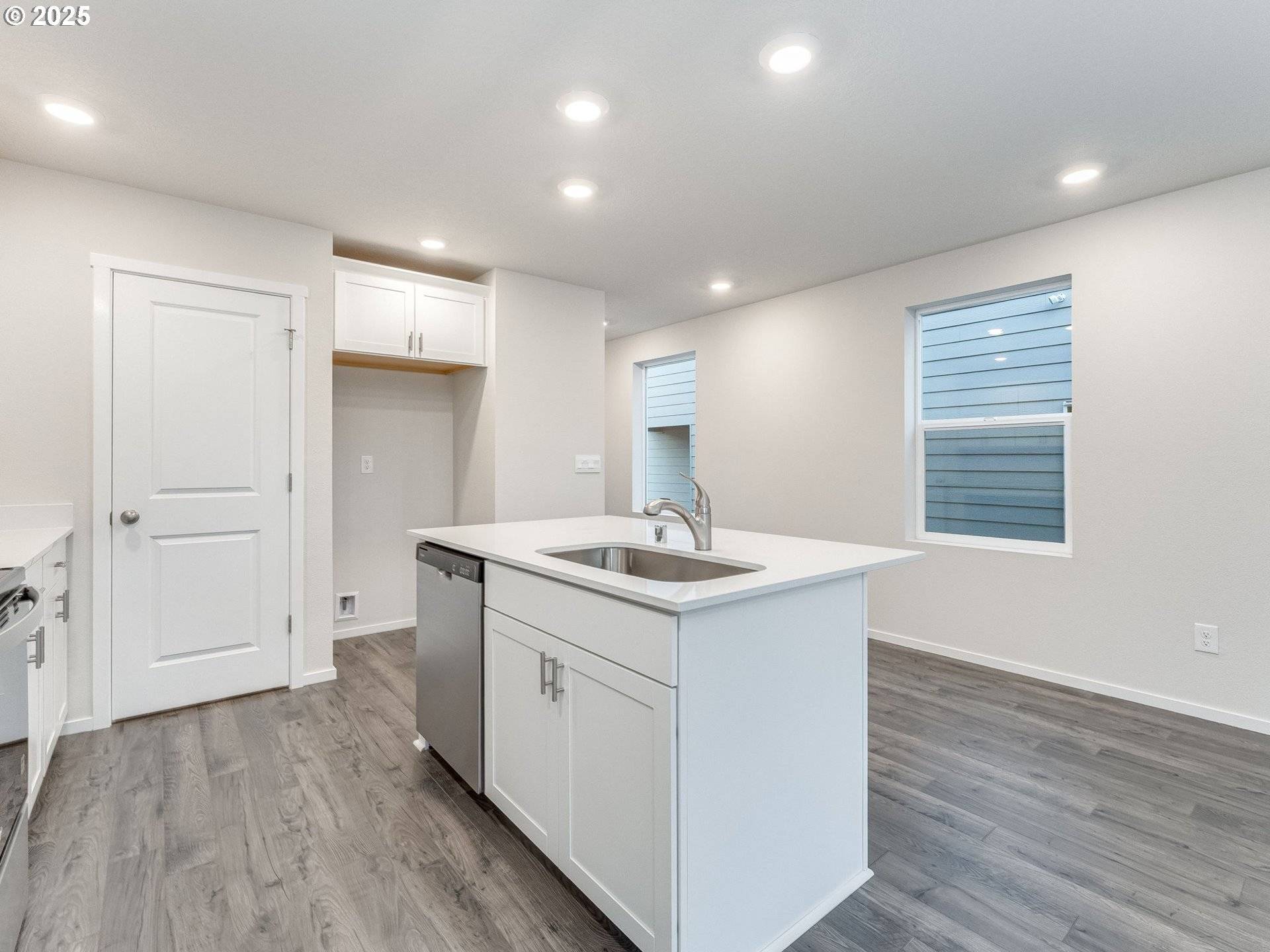 Vancouver, WA 98684,1616 NE 122nd CT