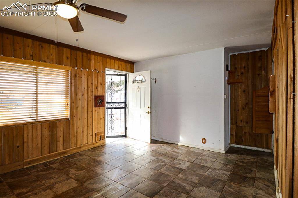 Colorado Springs, CO 80905,1917 S Sheridan AVE