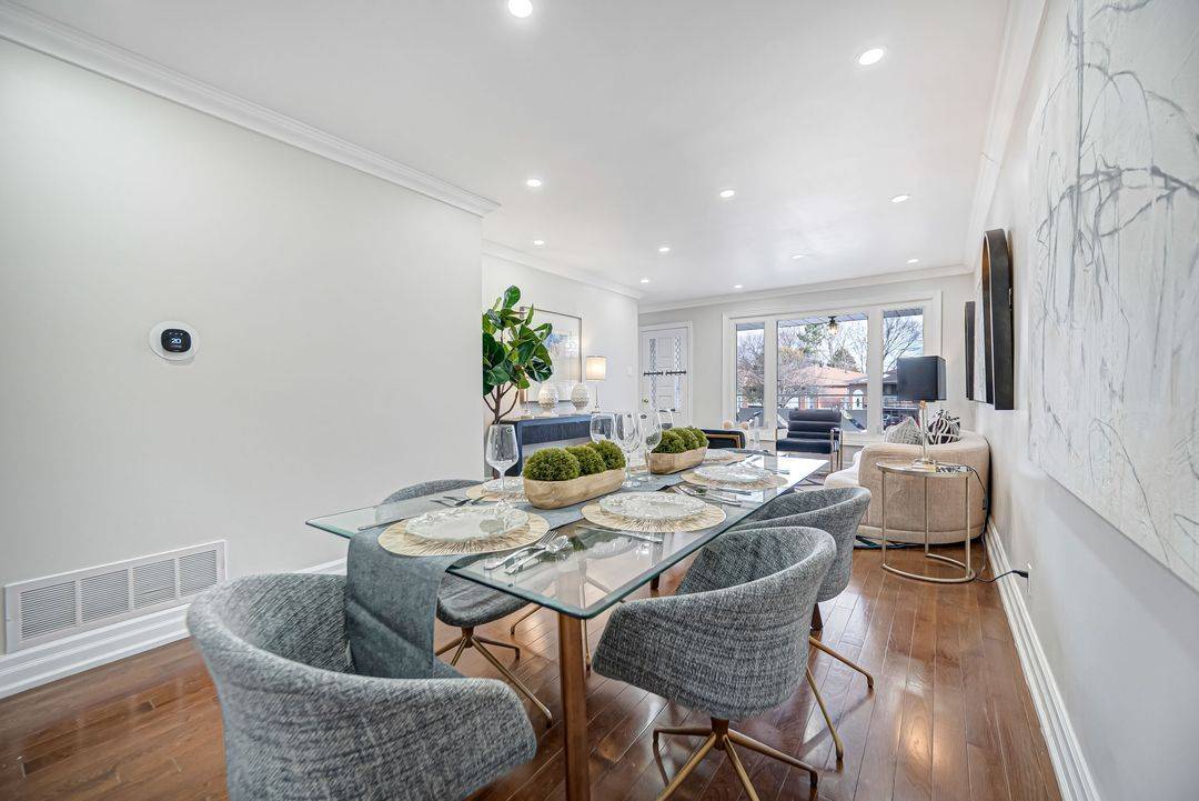 Toronto C15, ON M2H 1K8,42 Bedle AVE