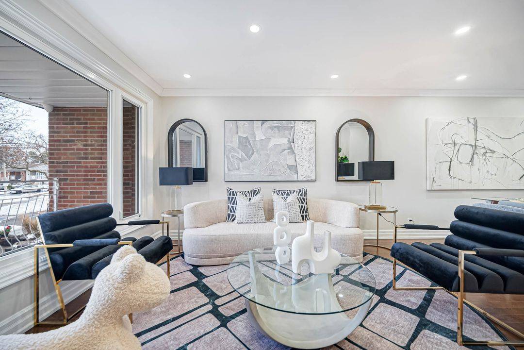 Toronto C15, ON M2H 1K8,42 Bedle AVE