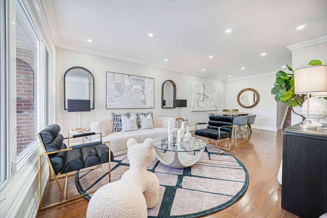 Toronto C15, ON M2H 1K8,42 Bedle AVE