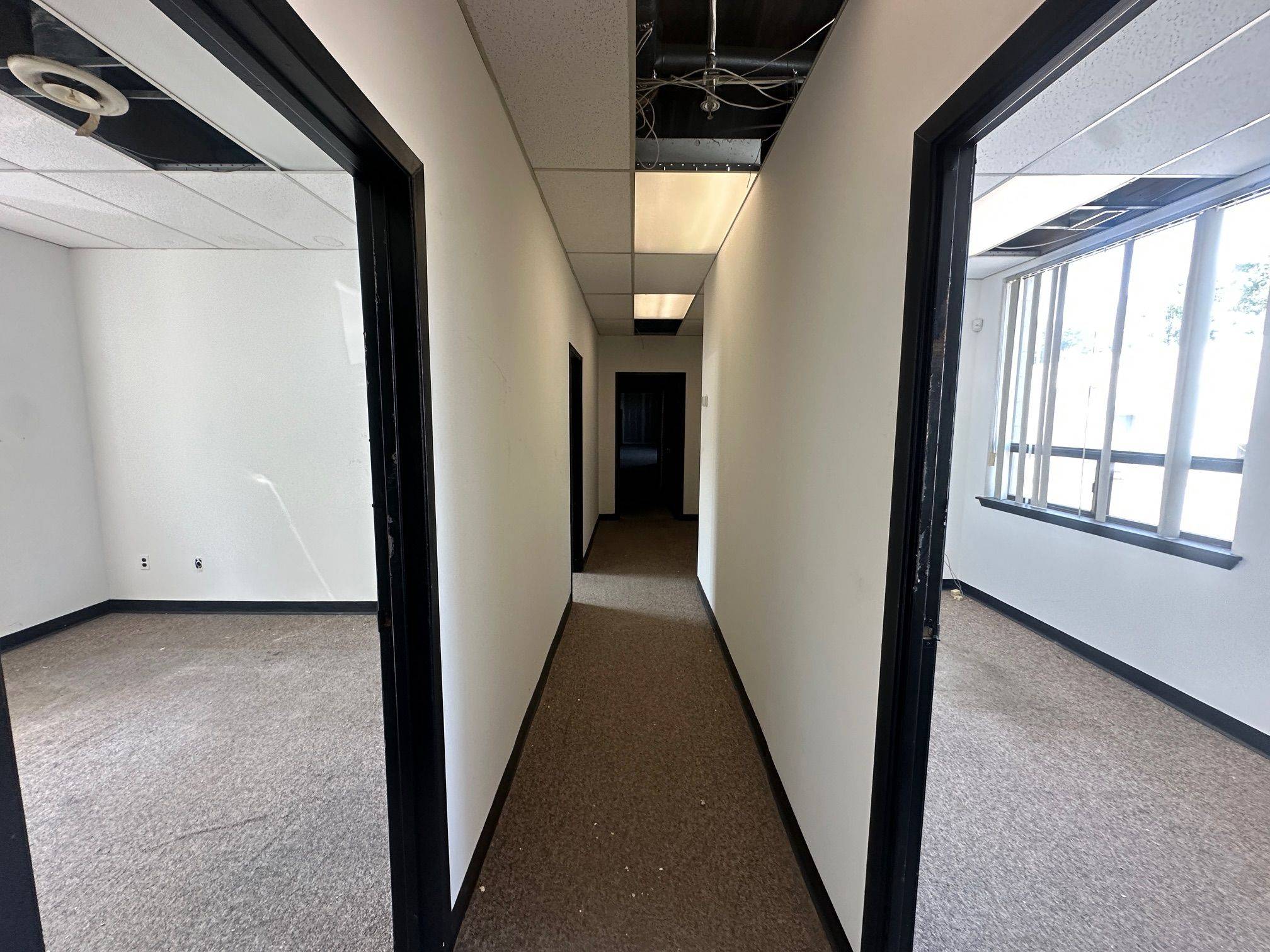 Toronto E04, ON M1R 3E4,28 Howden RD