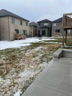 Oshawa, ON L1H 8L7,928 Rexton DR #WalkOut-BSMT