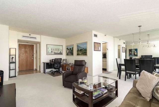 Miami, FL 33180,19355 Turnberry Way #24C