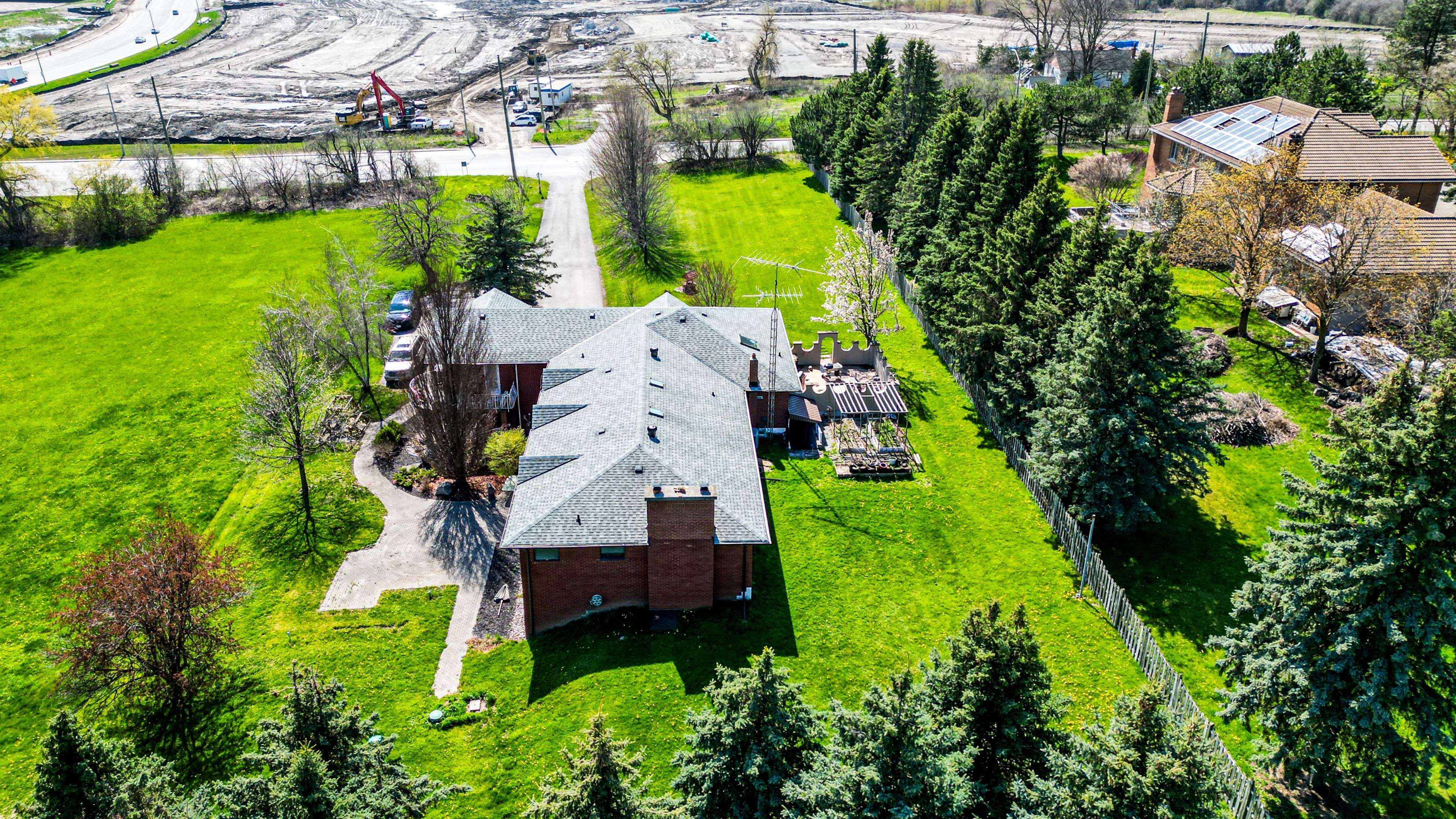 Richmond Hill, ON L4E 3R7,11559 Leslie ST