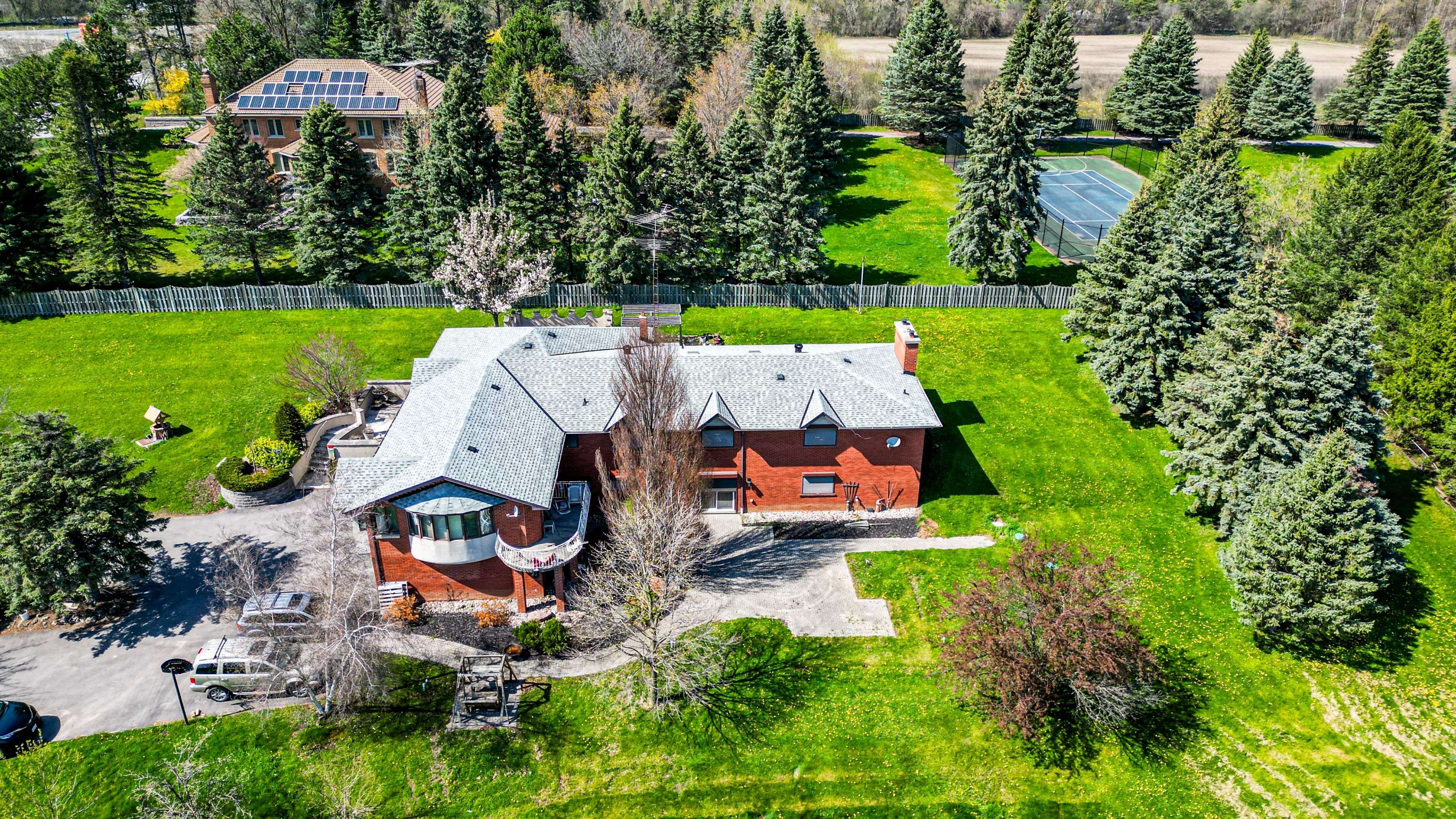 Richmond Hill, ON L4E 3R7,11559 Leslie ST