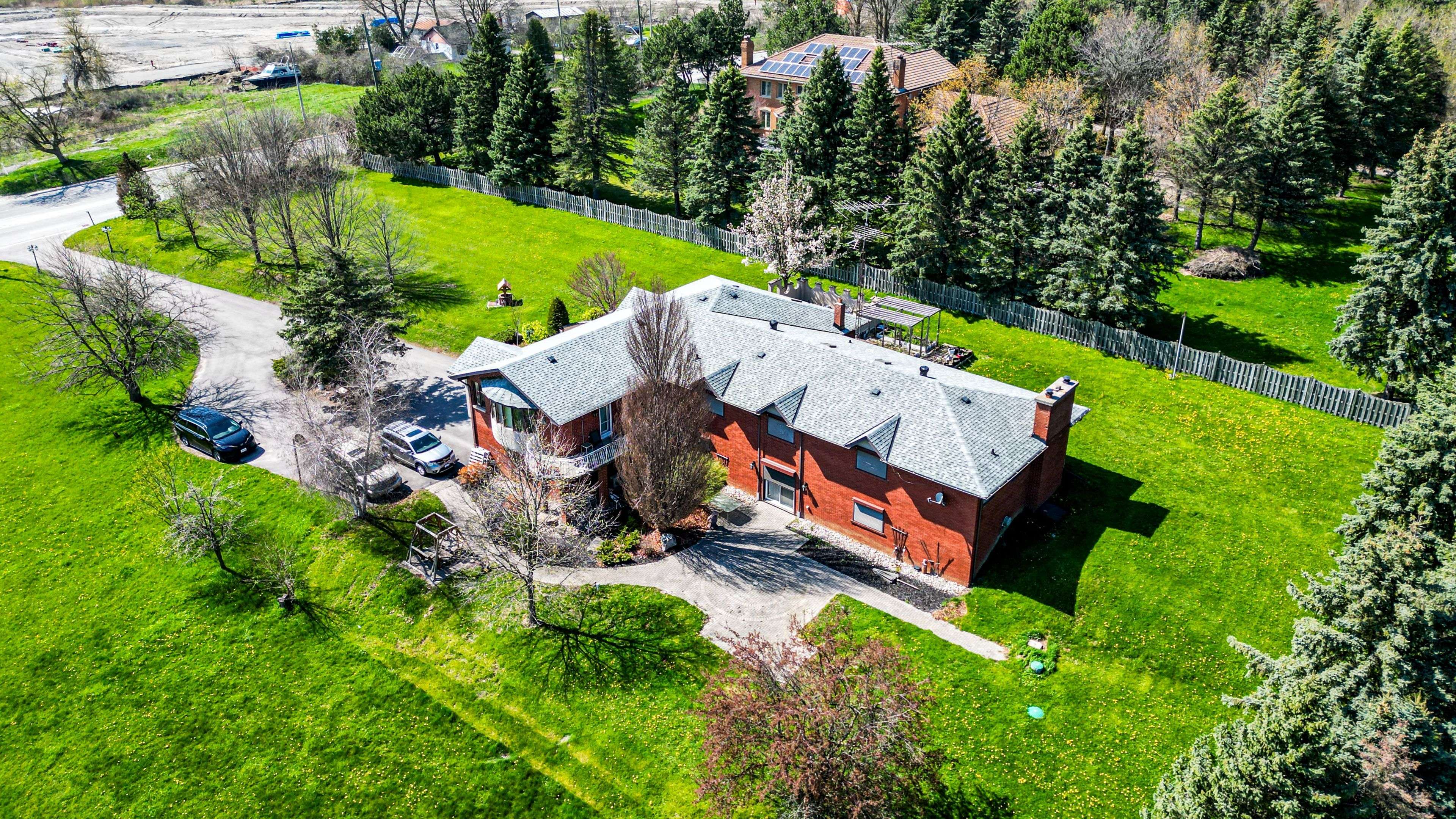 Richmond Hill, ON L4E 3R7,11559 Leslie ST