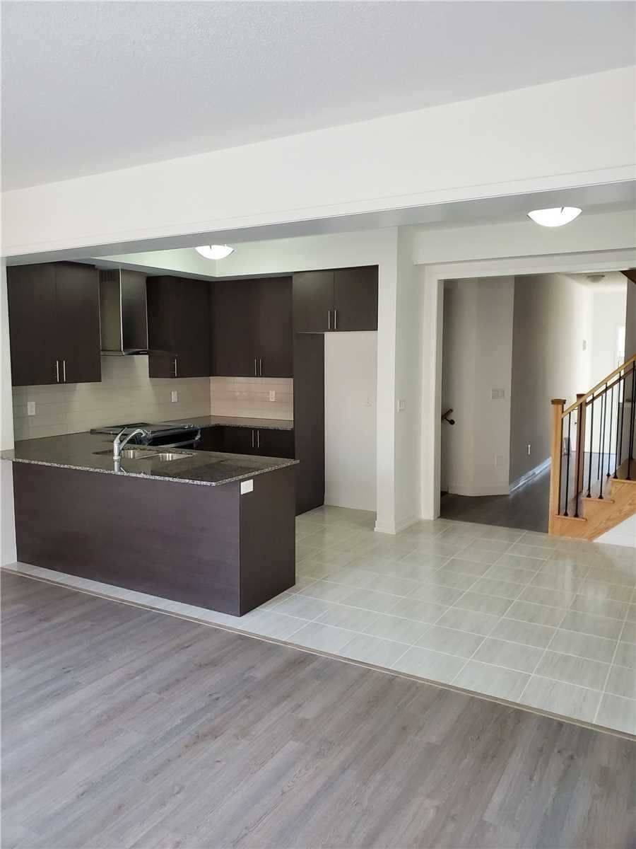 Newmarket, ON L3Y 0E4,136 Knott End CRES