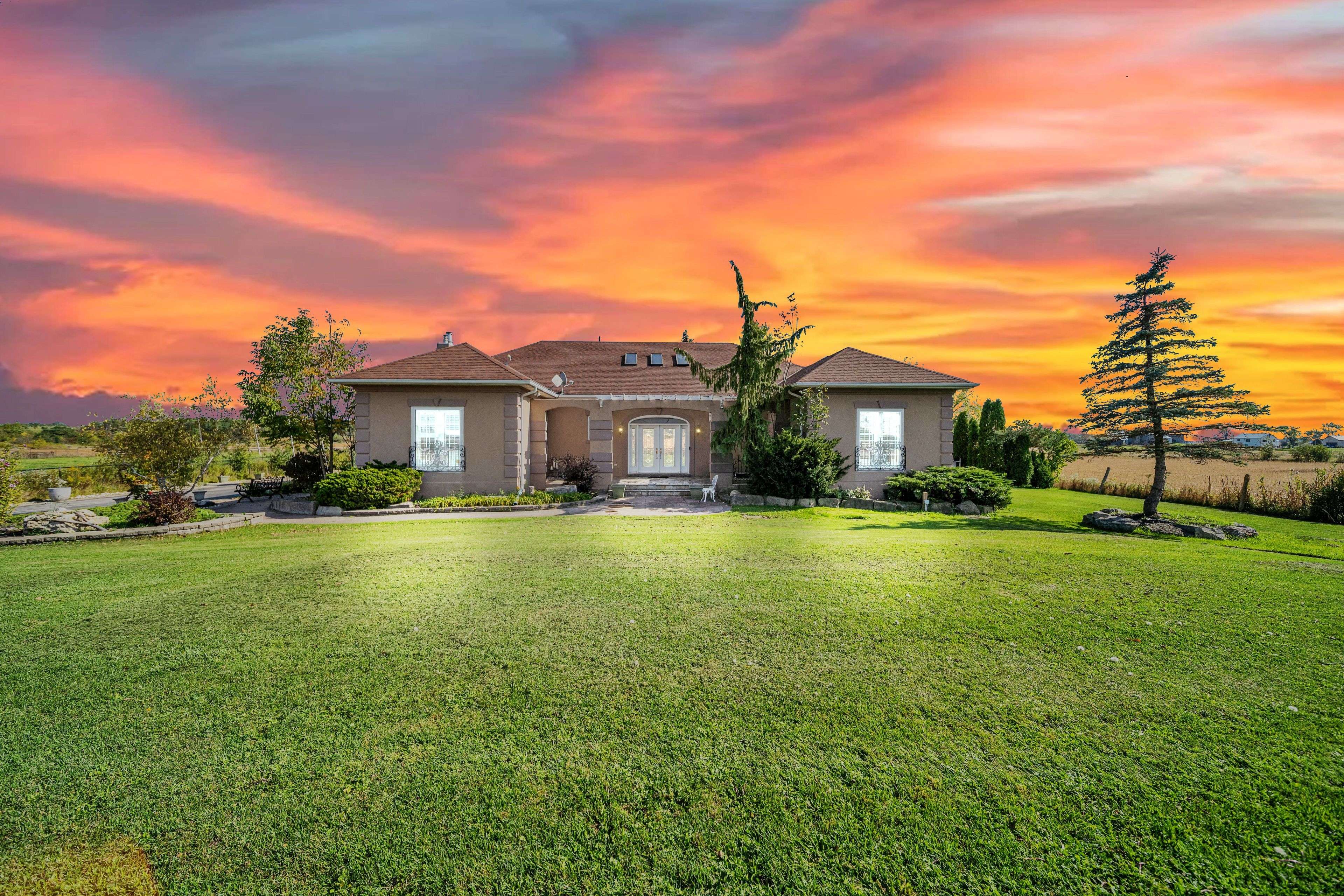 Milton, ON L9T 2X5,3006 Lower Base Line W