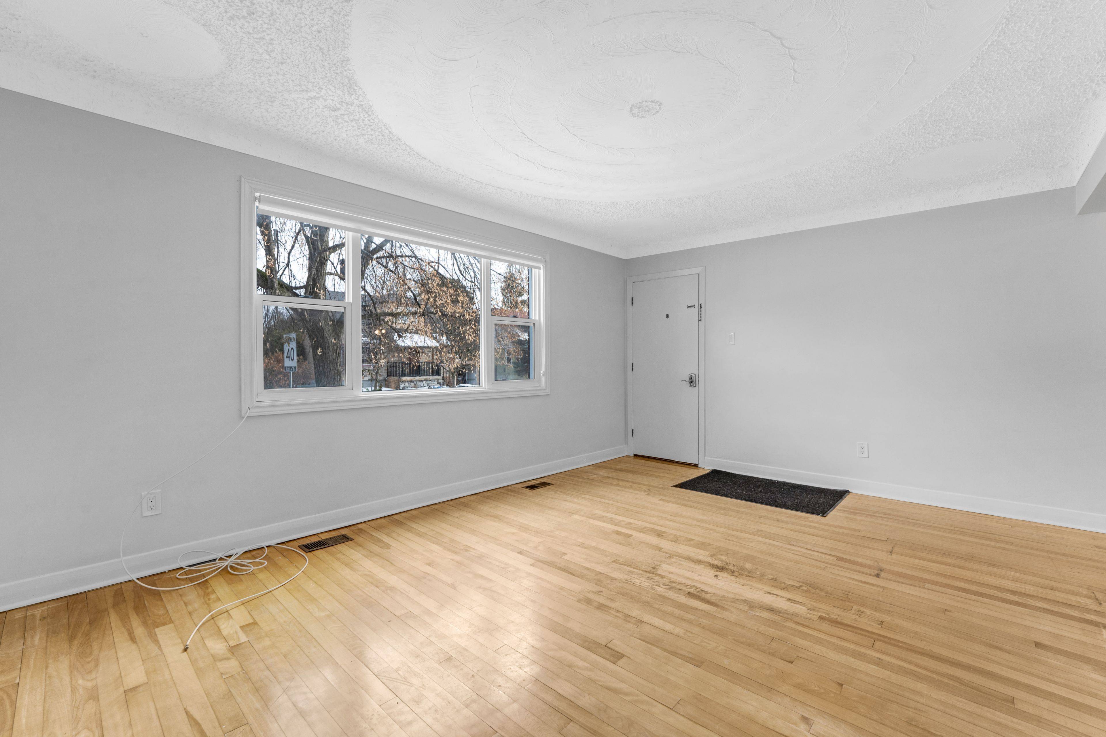 Hunt Club - South Keys And Area, ON K1V 7V9,1666 Edge Hill PL #Lower Unit