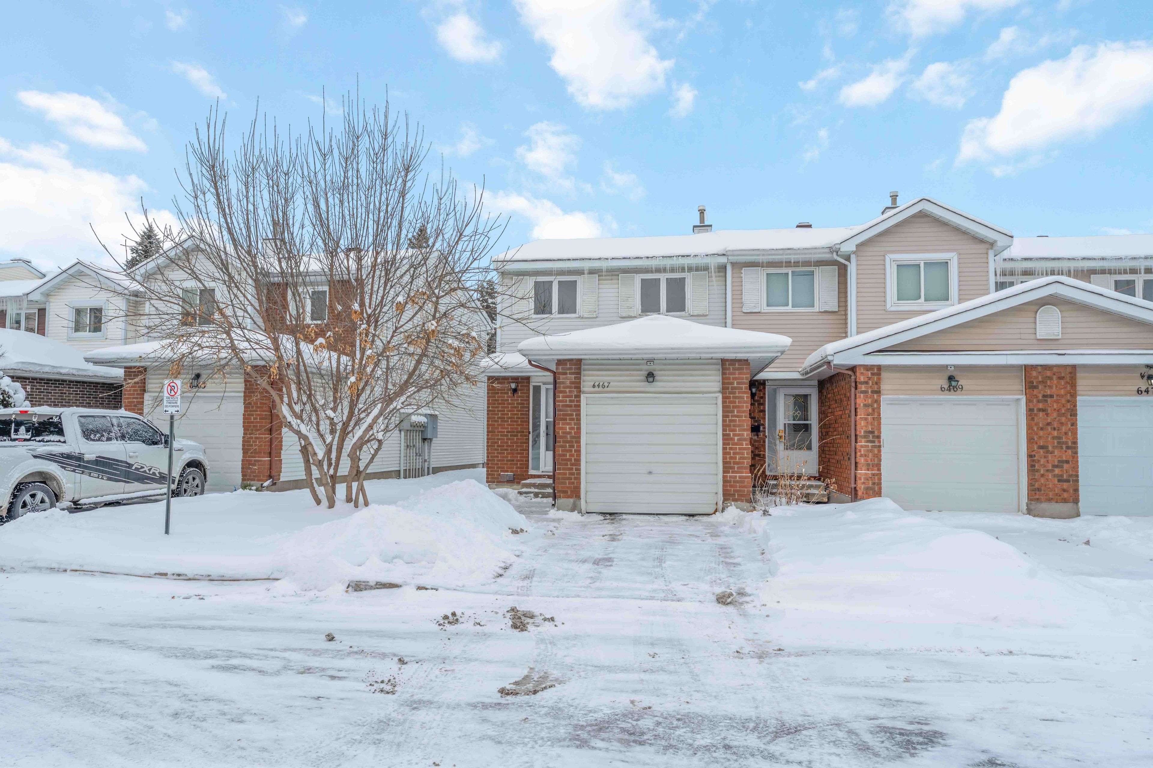 Orleans - Convent Glen And Area, ON K1C 4Y3,6467 Natalie WAY