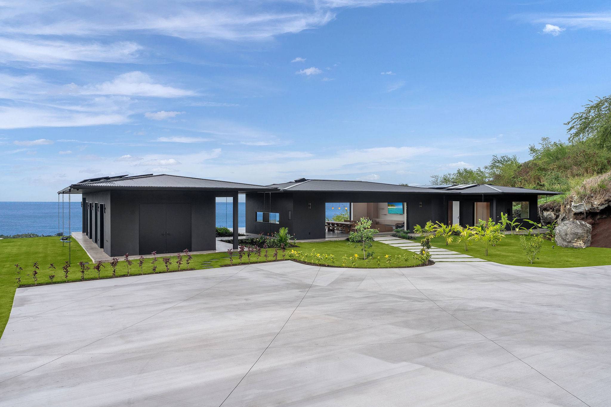 Captain Cook, HI 96704,82-5879 OLD GOVERNMENT MAIN RD