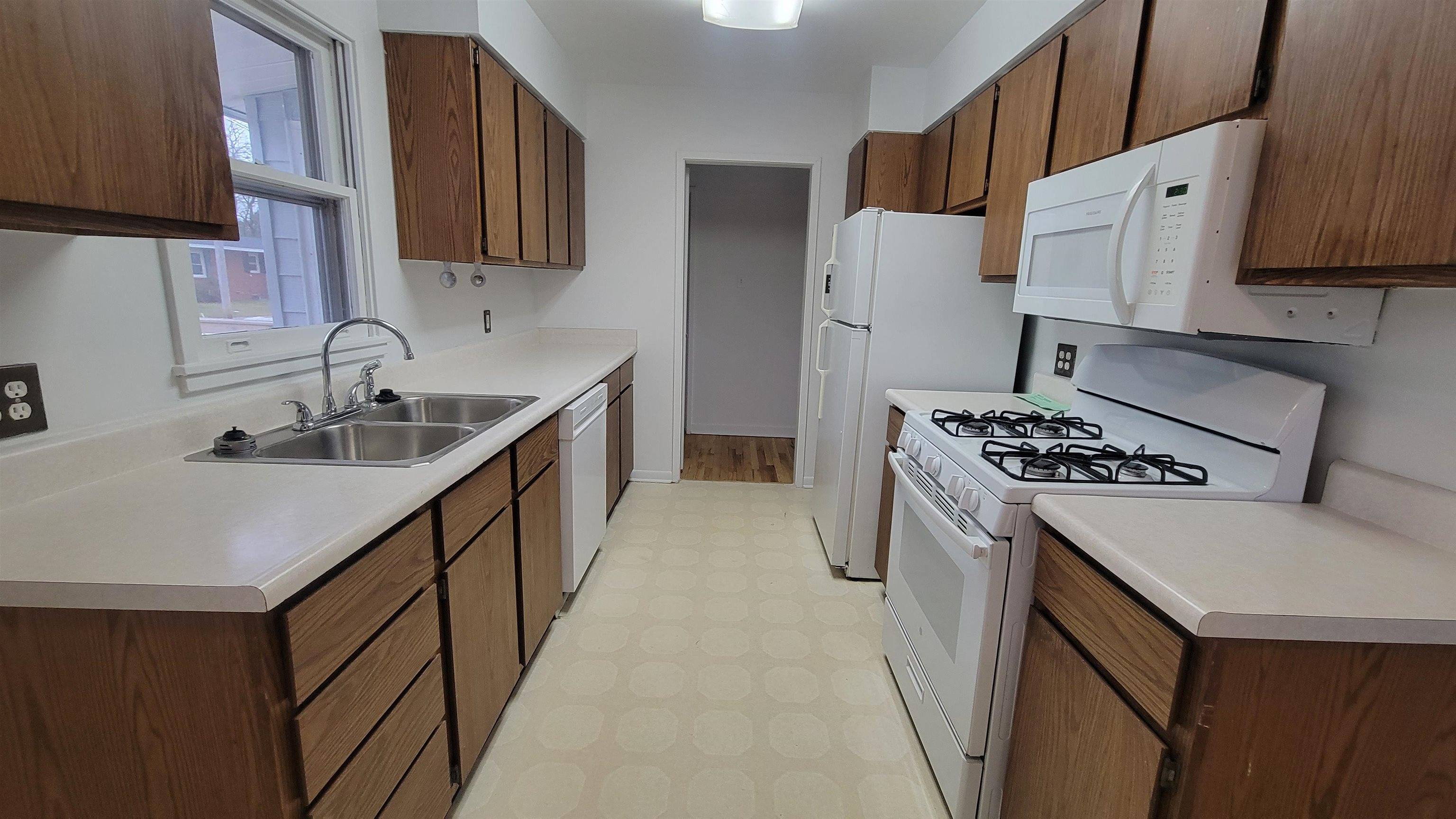 Oscoda, MI 48750,8005B N Alaska ST