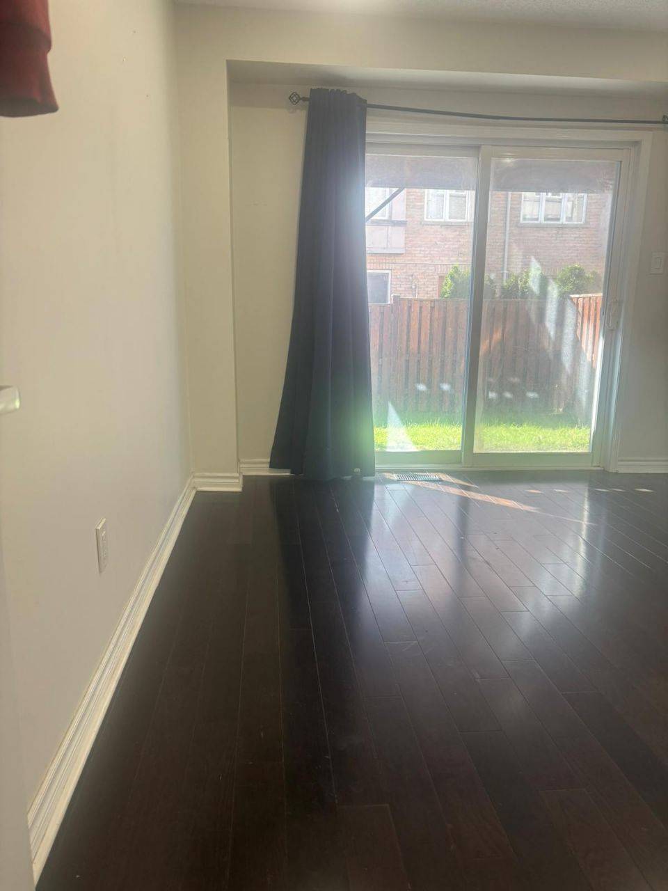 Brampton, ON L6Y 5S8,12 Axelrod AVE