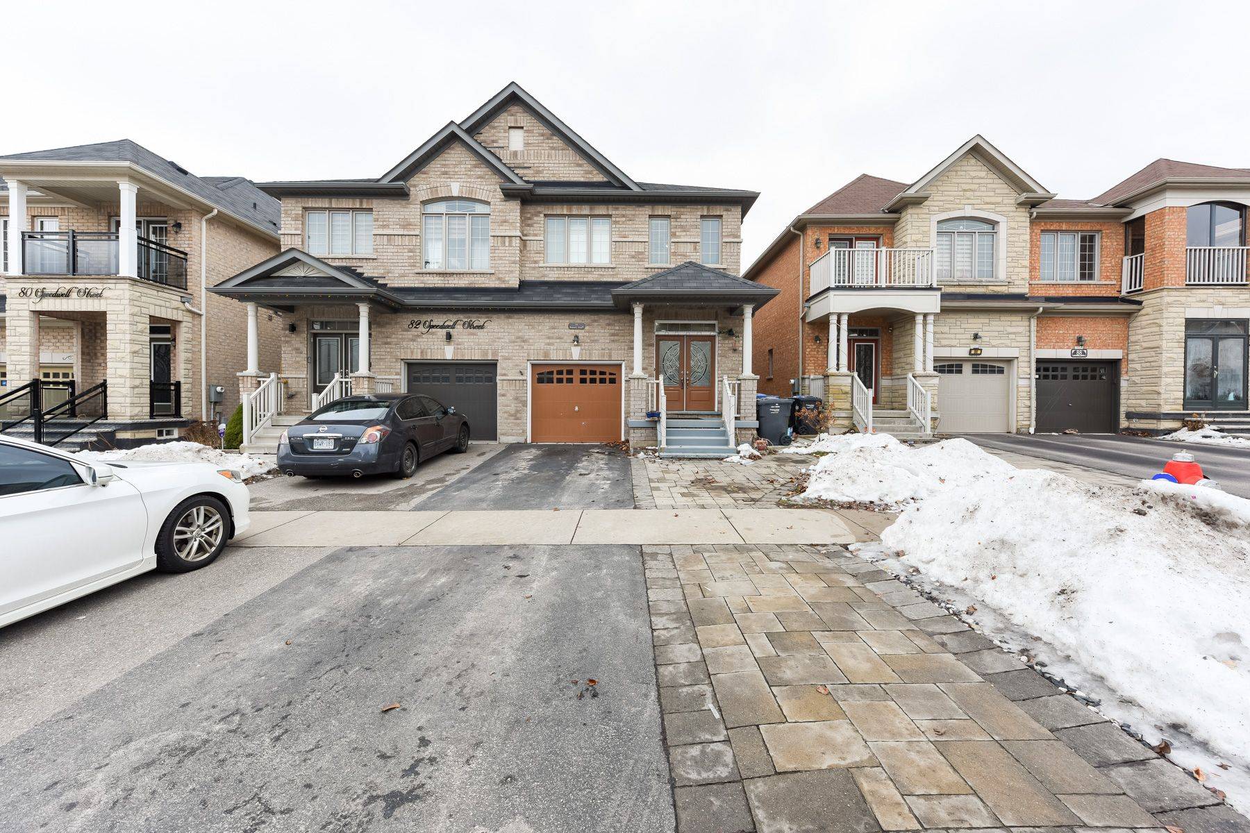 Brampton, ON L6X 5H1,84 Speedwell ST