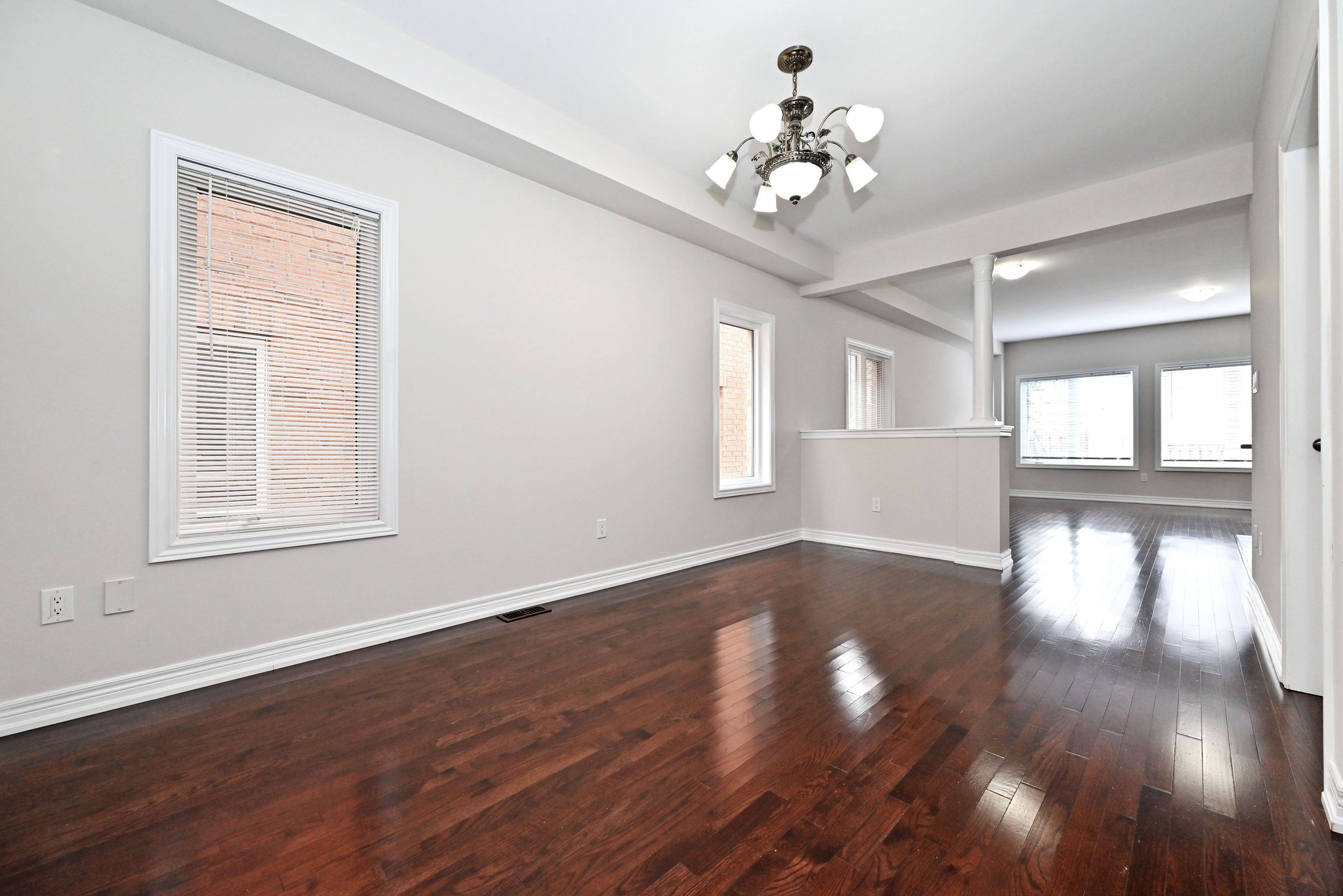 Vaughan, ON L6A 4N3,110 Southdown AVE