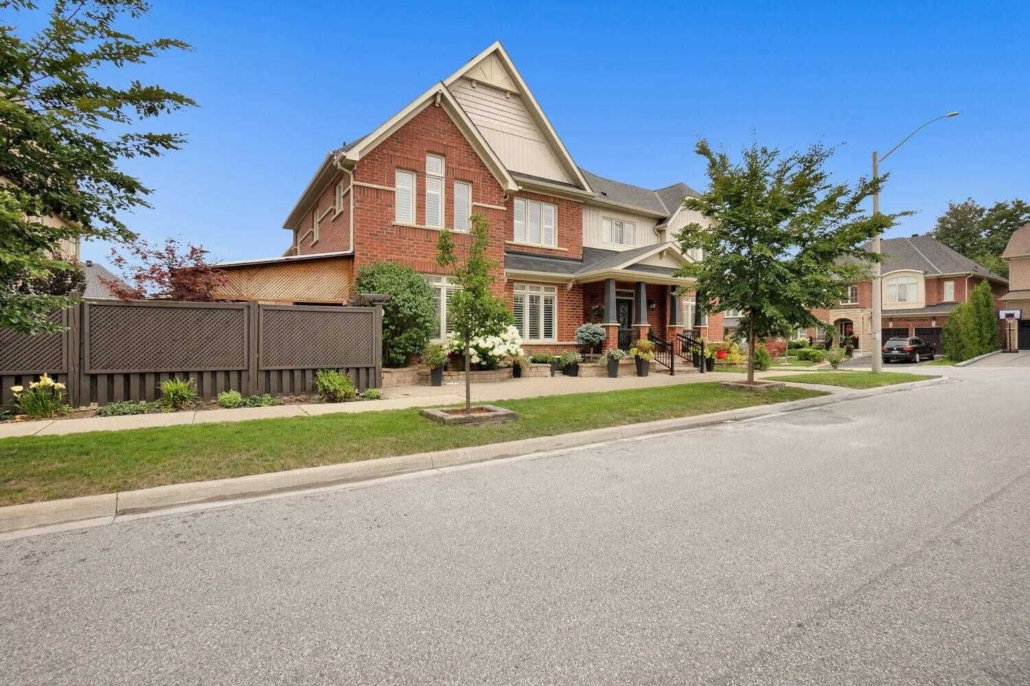 Richmond Hill, ON L4E 0W2,48 Linacre DR #Lower