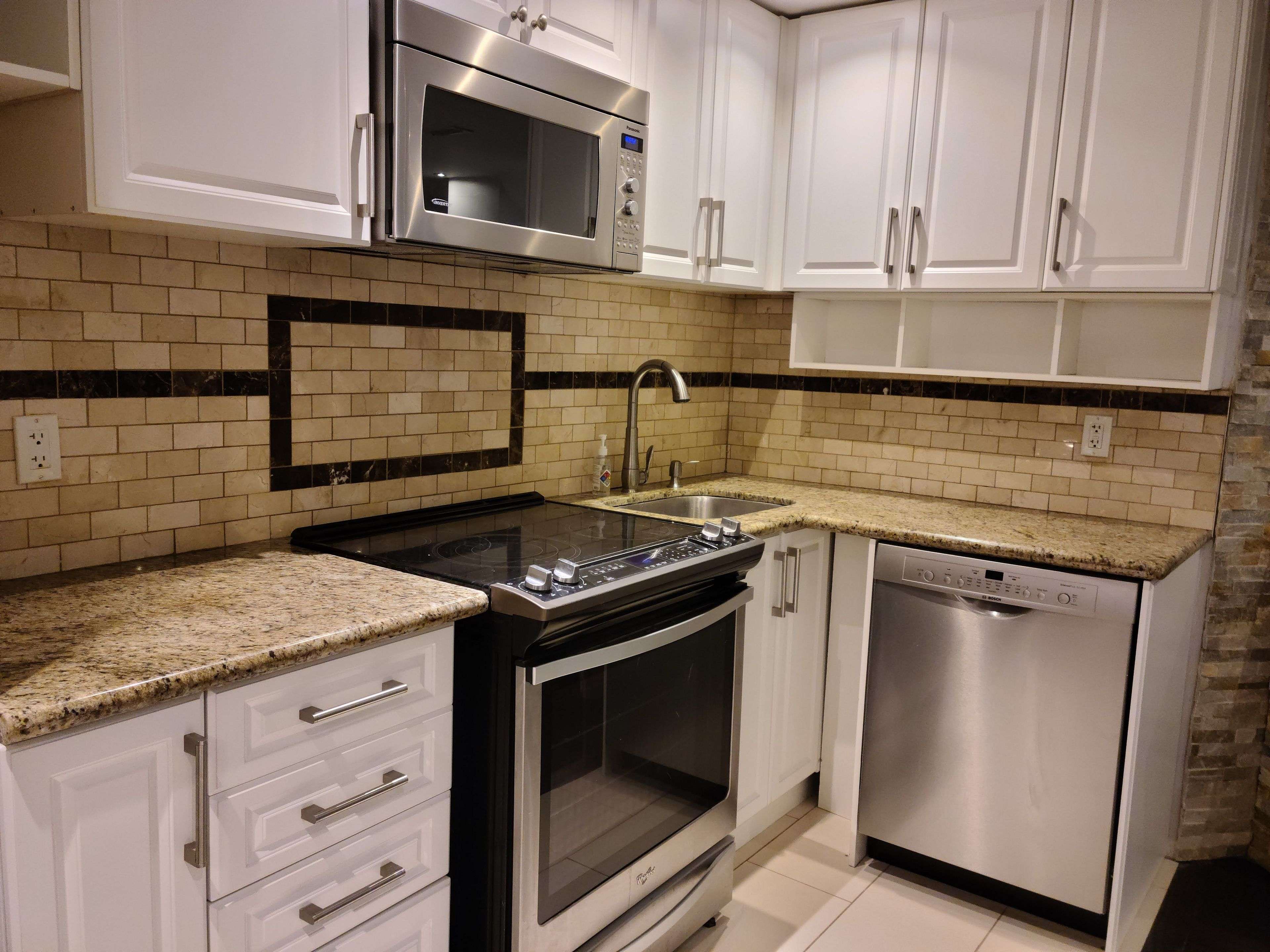 Richmond Hill, ON L4E 0W2,48 Linacre DR #Lower