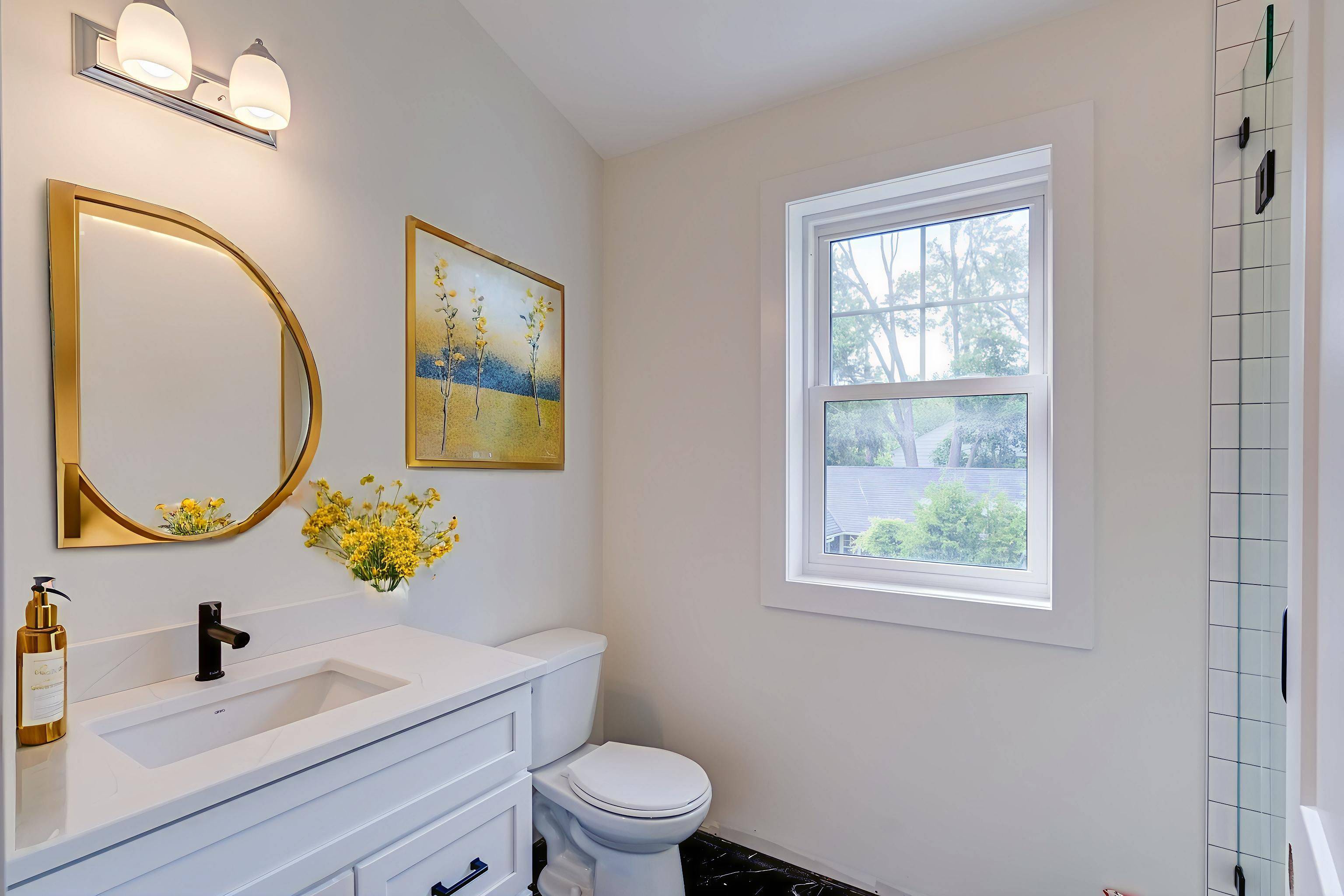 Barrie, ON L4N 1K2,153 Mary ST