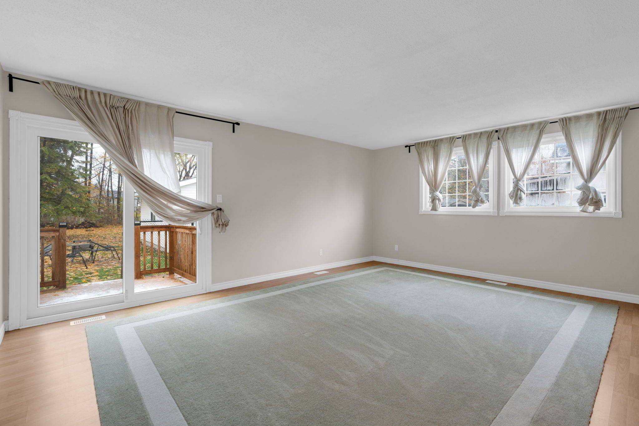 Orillia, ON L3V 4K6,380 Gill ST