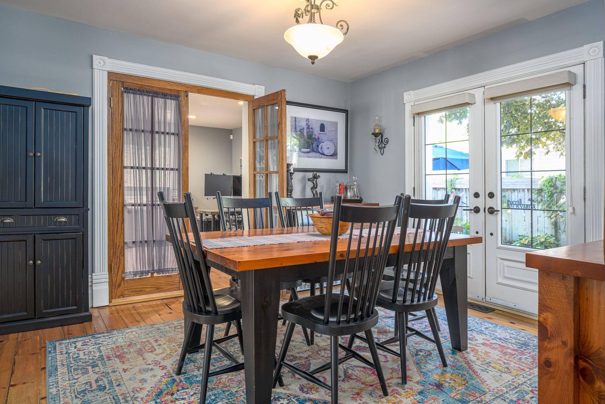 Barrie, ON L4N 1Z3,17 Frances ST N