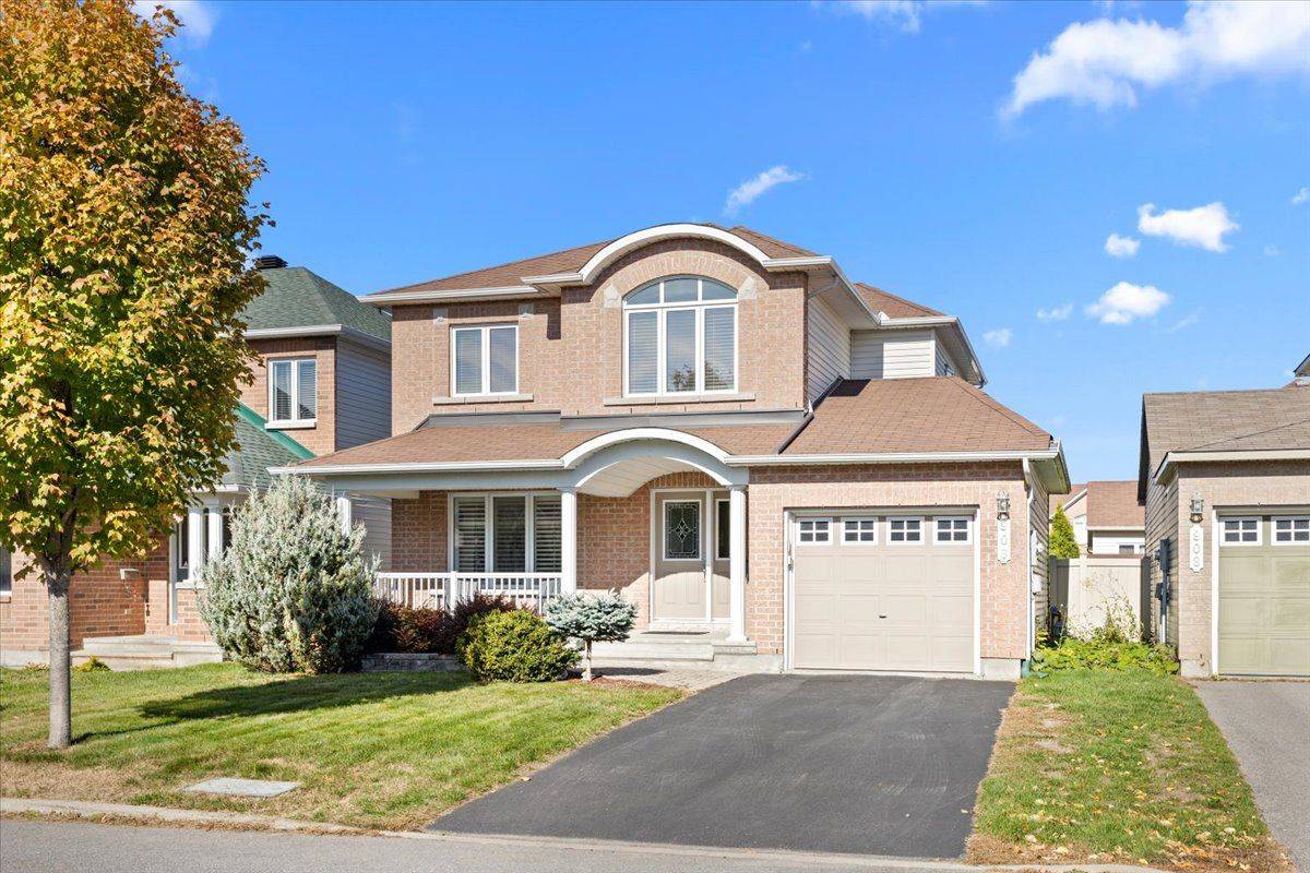 Orleans - Cumberland And Area, ON K4A 0S4,906 Pellerin PL