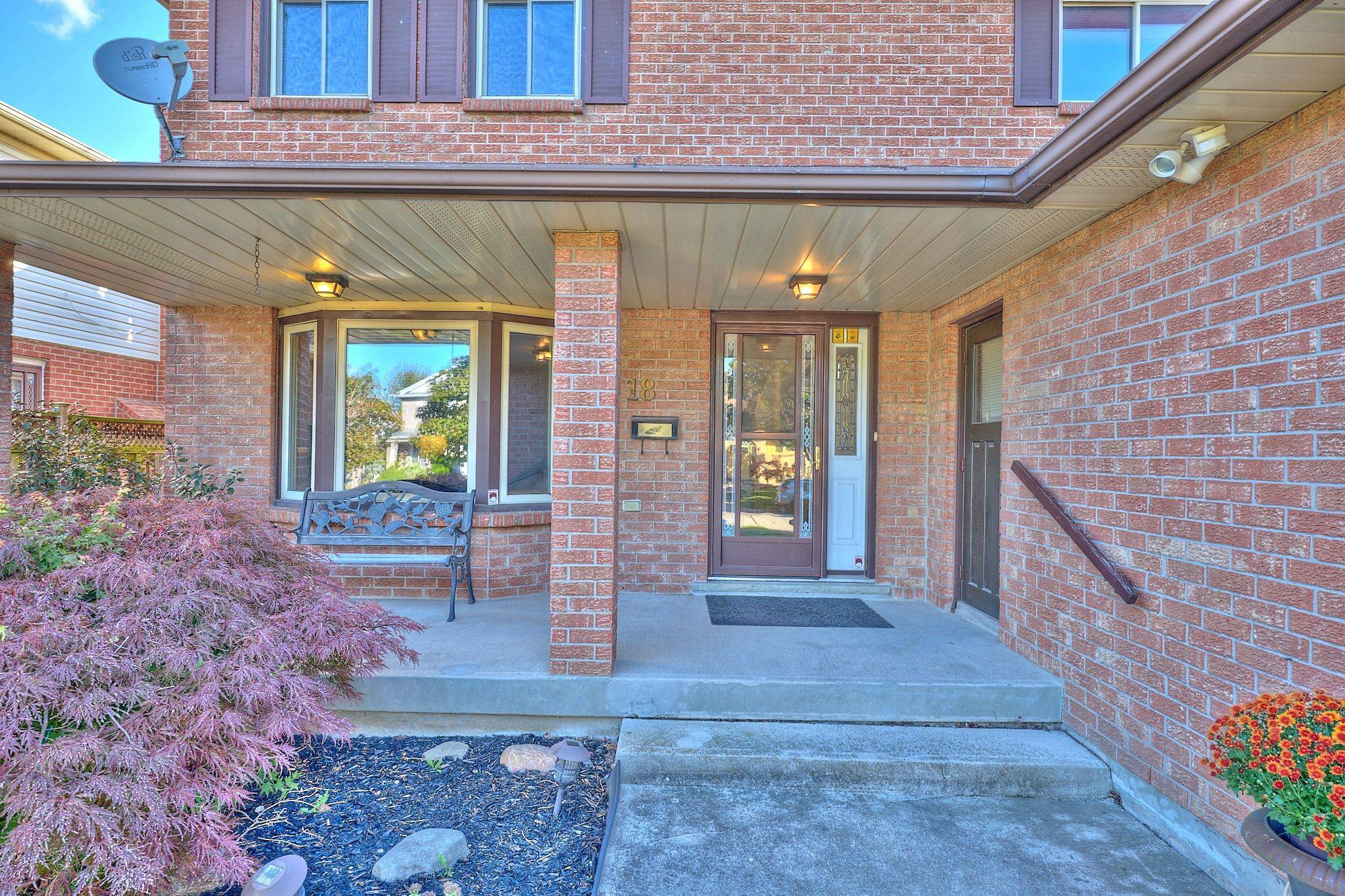 St. Catharines, ON L2S 3M8,18 Bascary CRES