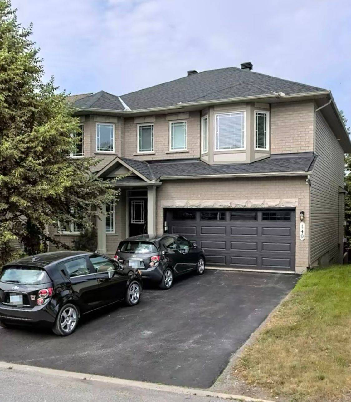 Orleans - Convent Glen And Area, ON K1C 7S3,149 COPPERWOOD ST