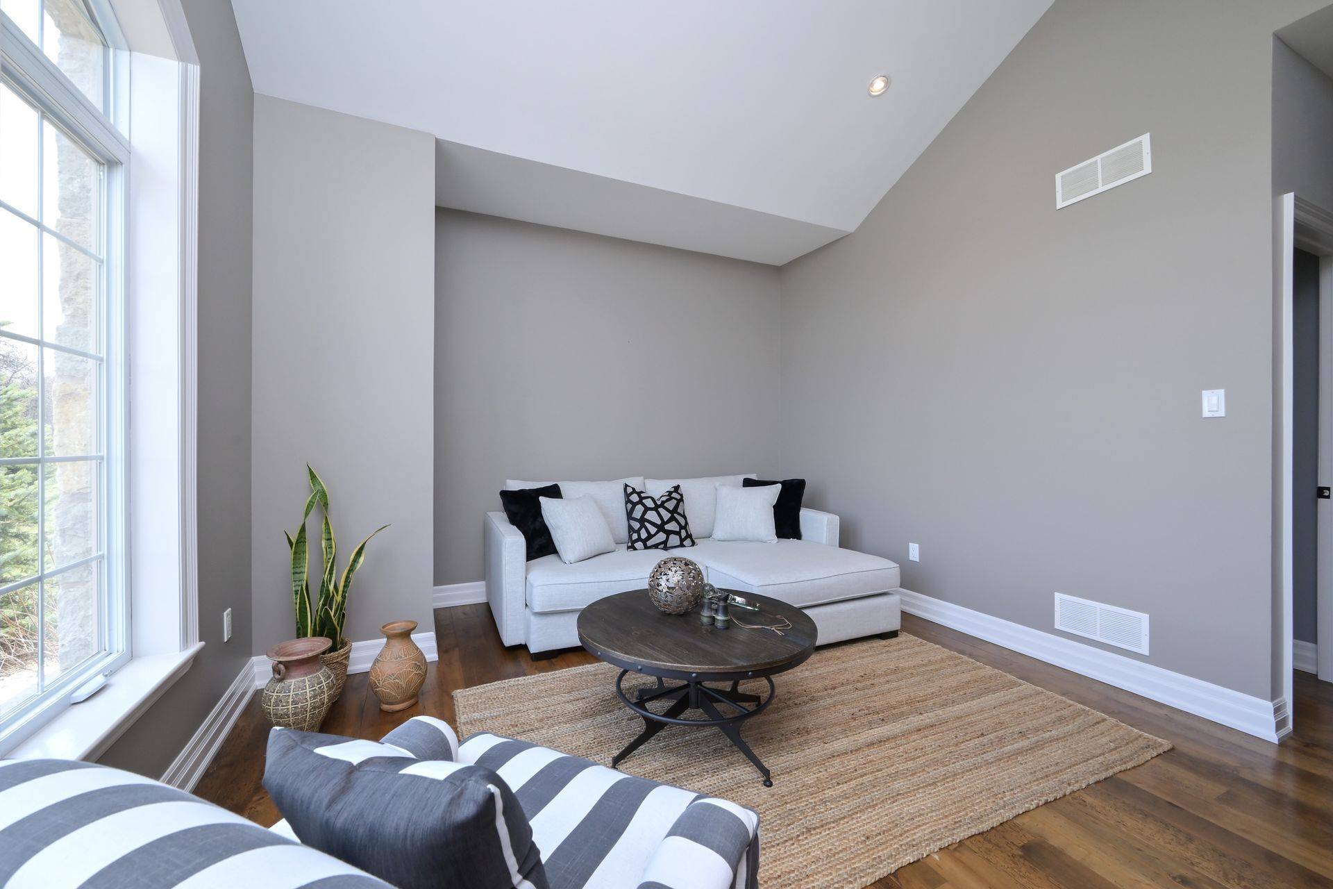 Amaranth, ON L9W 0T6,293138 8th Line