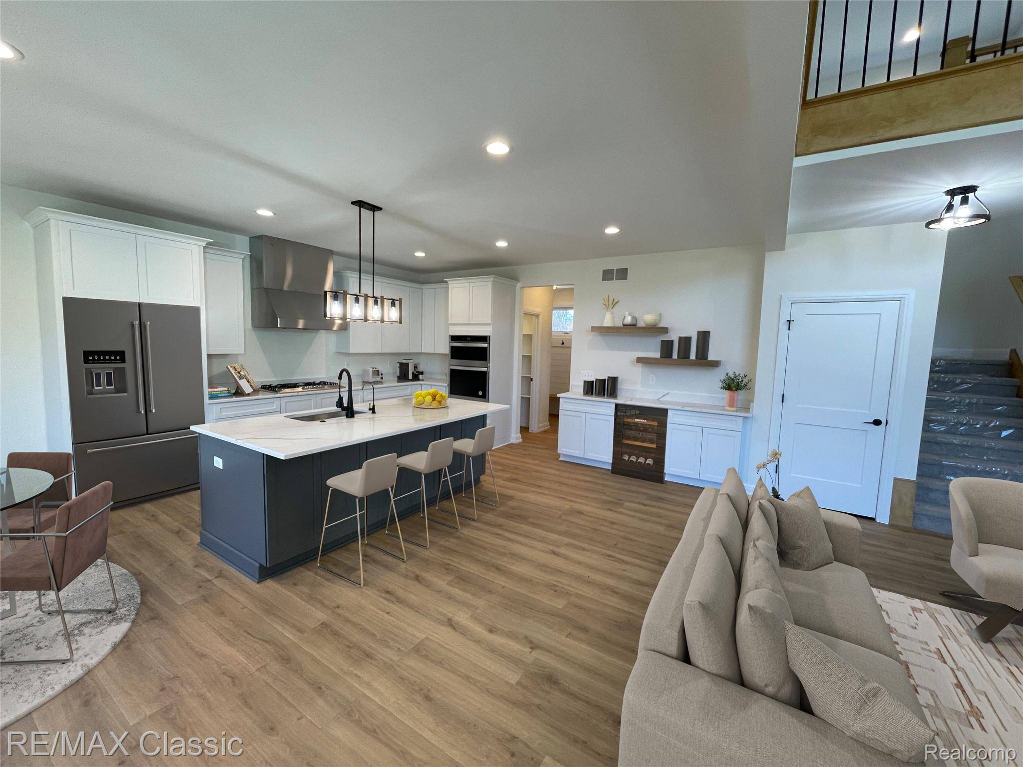 Milford, MI 48381,828 N Main