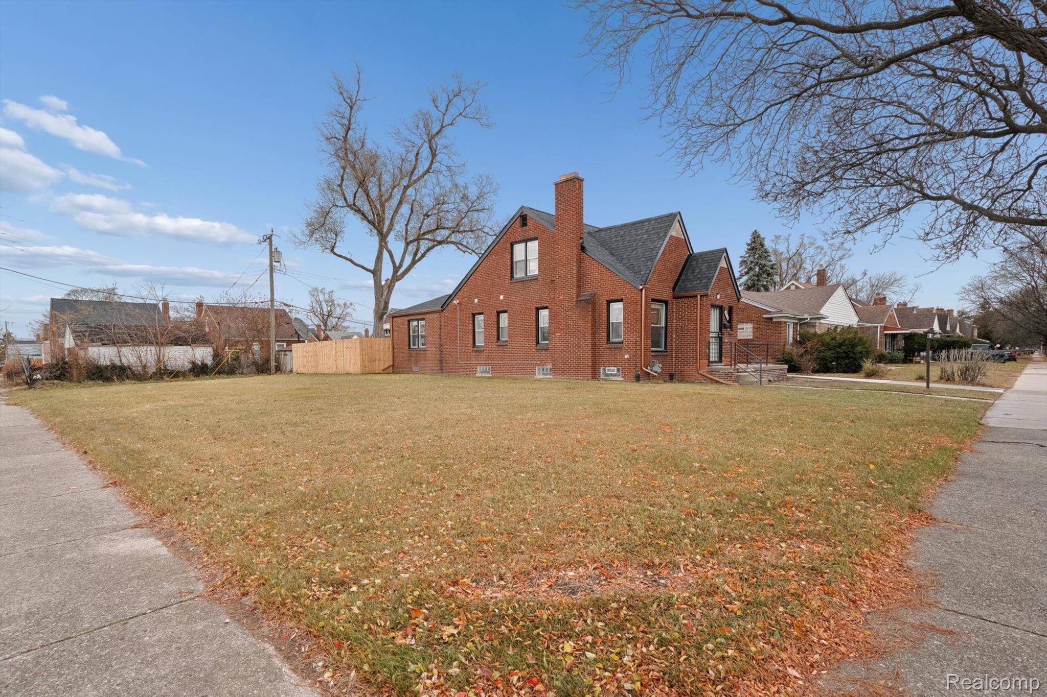 Detroit, MI 48221,18710 Ilene ST