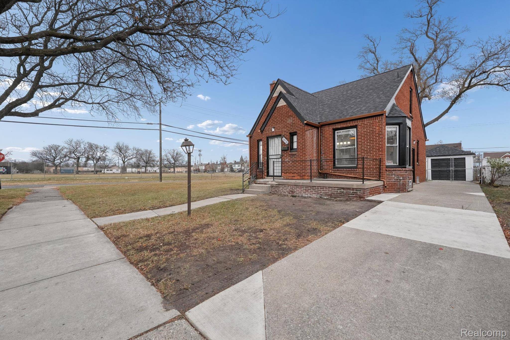 Detroit, MI 48221,18710 Ilene ST