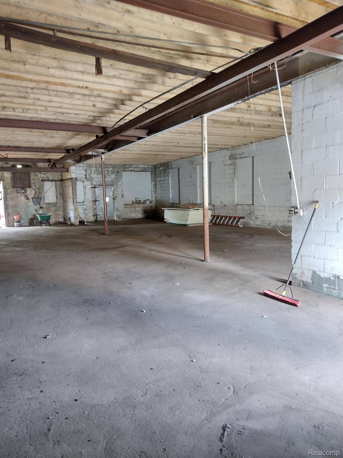 Detroit, MI 48227,14621 schaefer hwy HWY