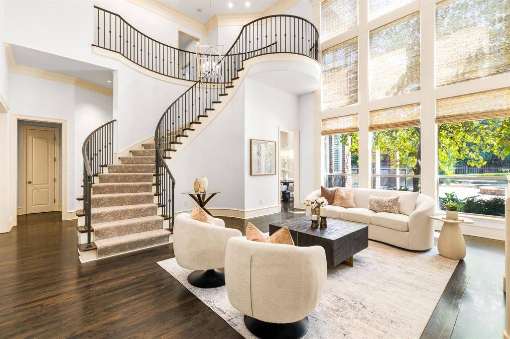 Southlake, TX 76092,517 Round Hollow Lane