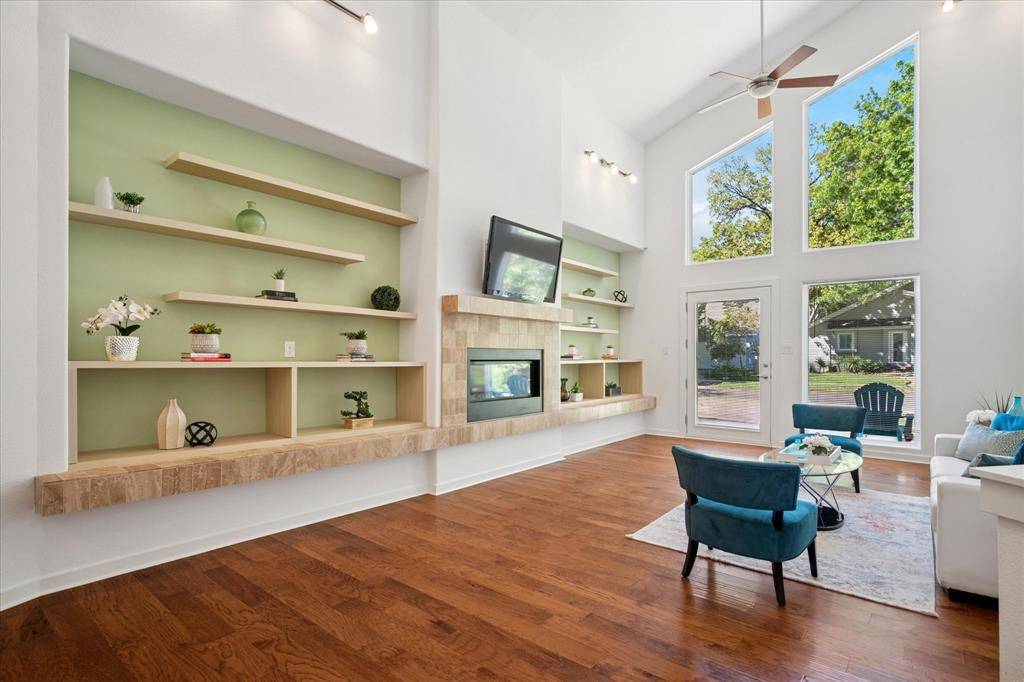 Dallas, TX 75218,8702 San Fernando Way