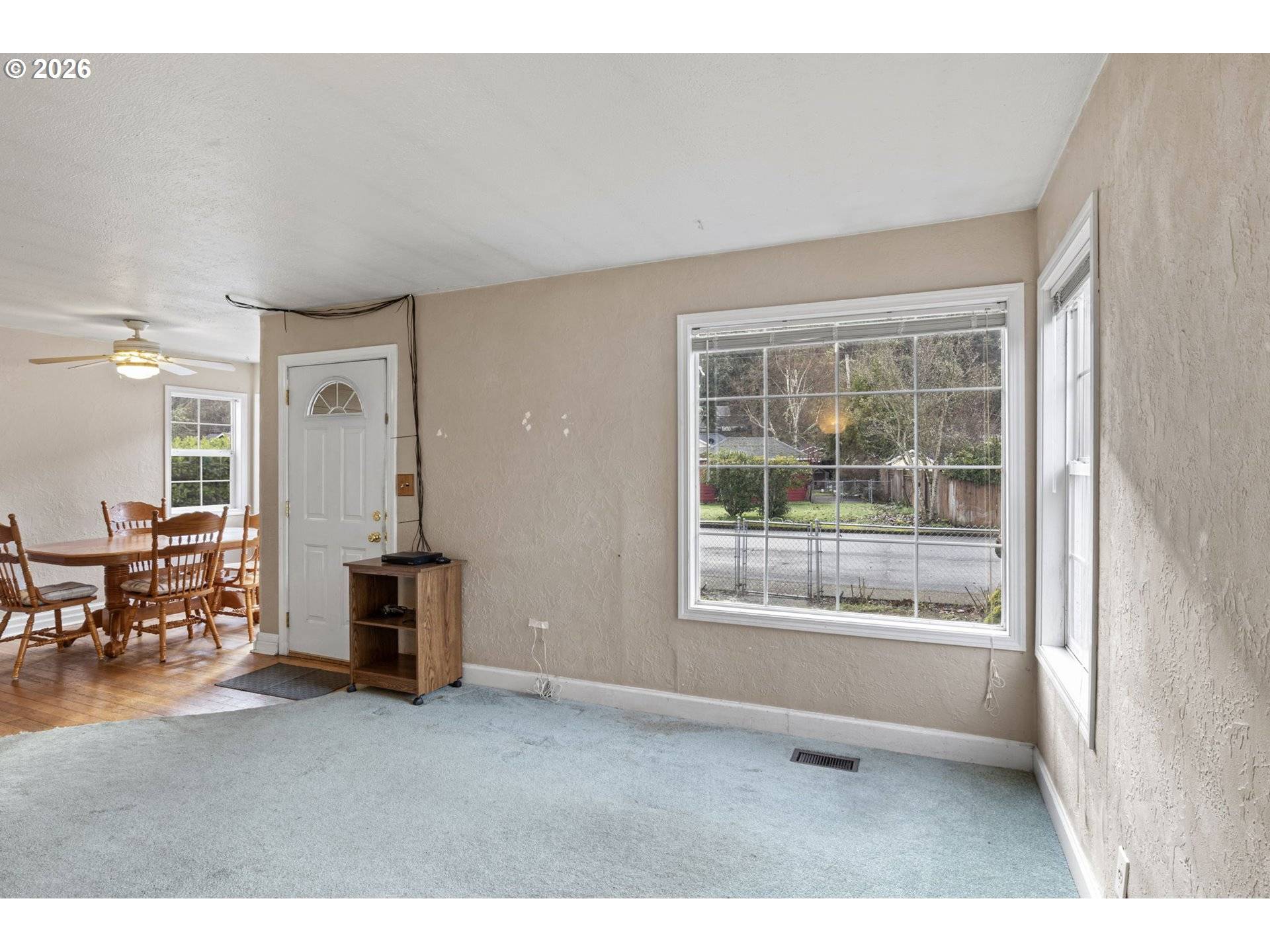 Roseburg, OR 97471,1666 W MYRTLE AVE