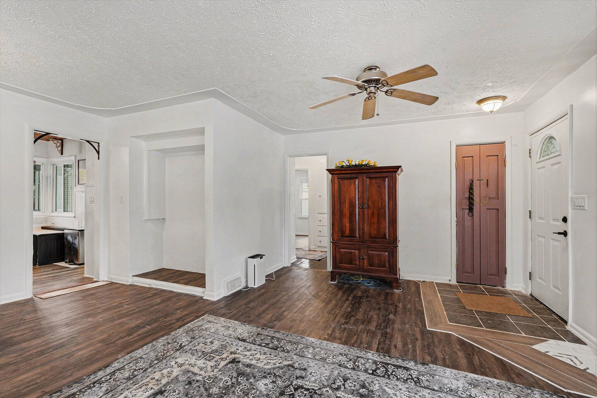 Grand Rapids, MI 49534,241 Kinney AVE NW